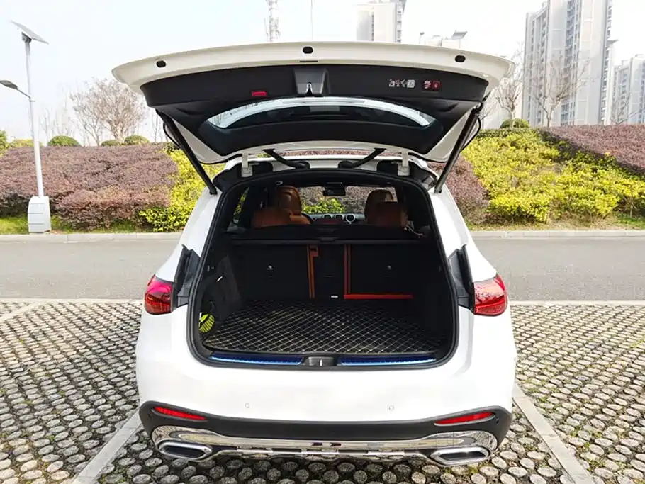 Mercedes-Benz GLC — миниатюра 7