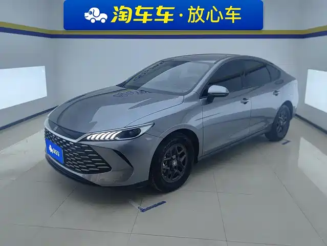 2025 BYD Qin