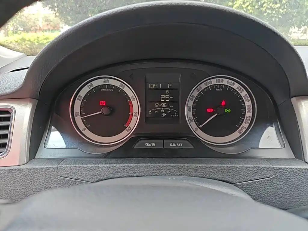 Skoda Rapid — миниатюра 12