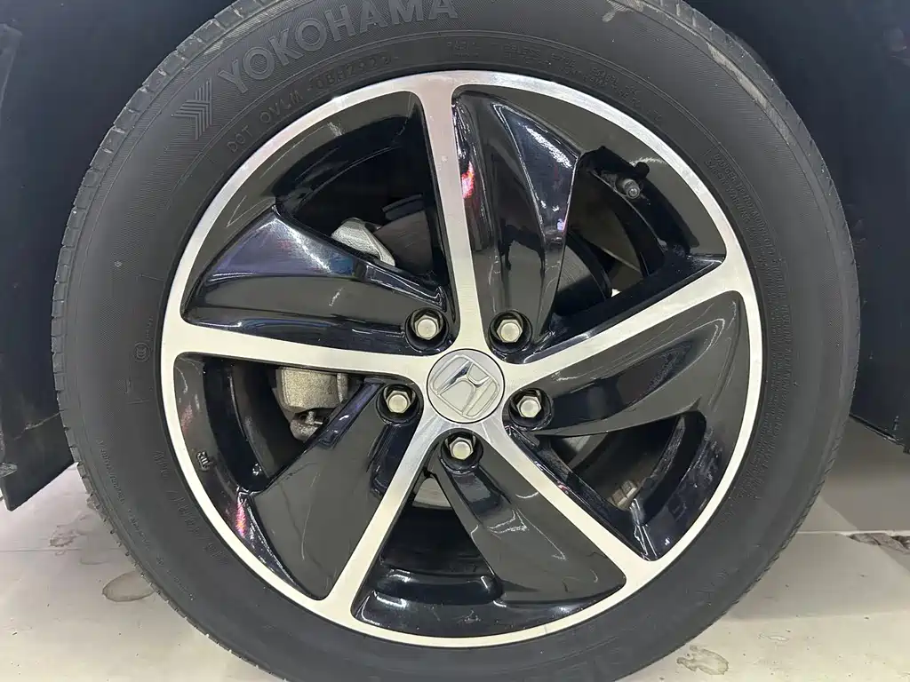Honda Vezel — миниатюра 10