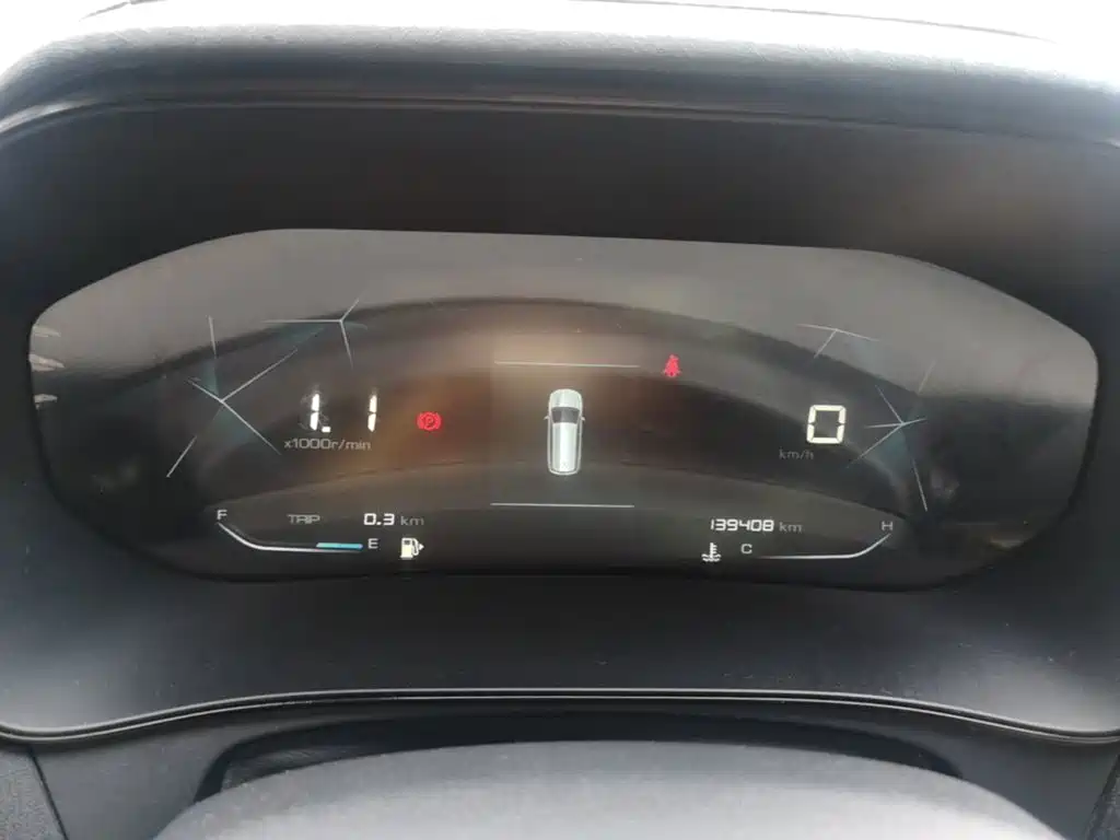 Wuling Victory — миниатюра 12