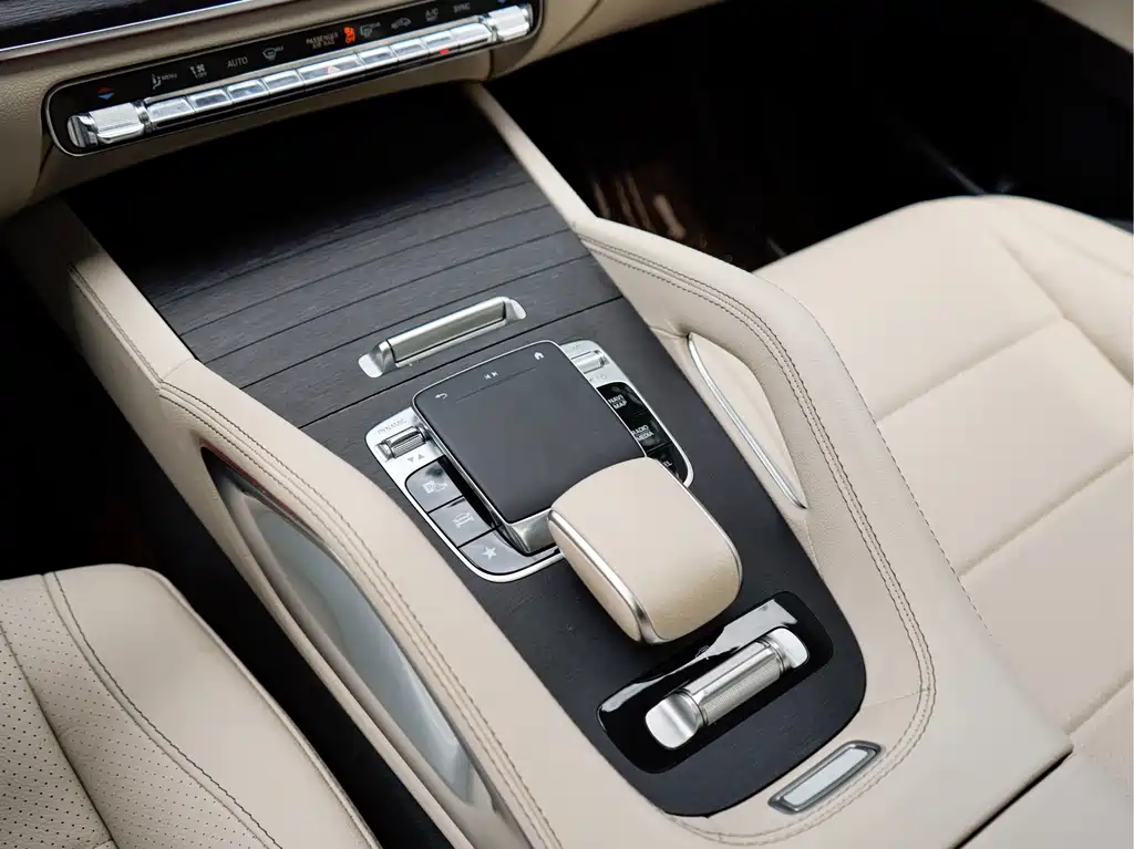 Mercedes-Benz GLE (Import) — миниатюра 15