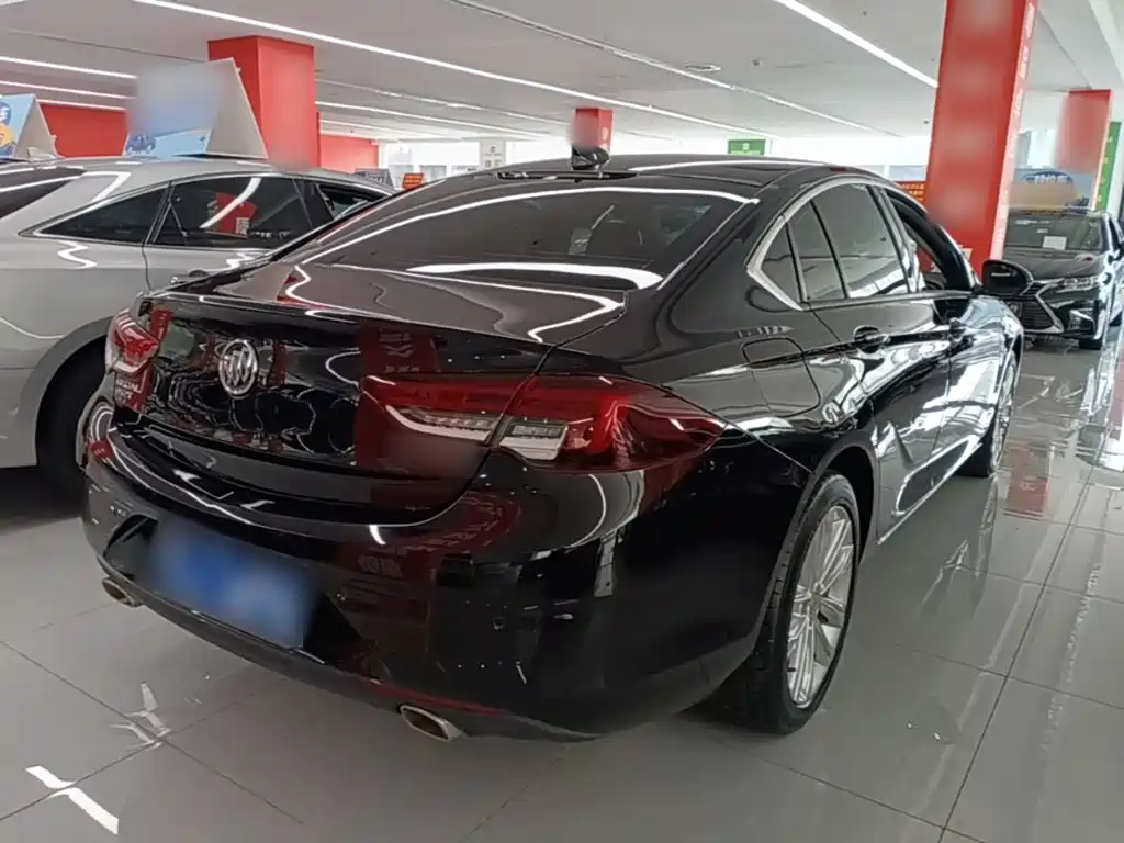 Buick Regal — миниатюра 7