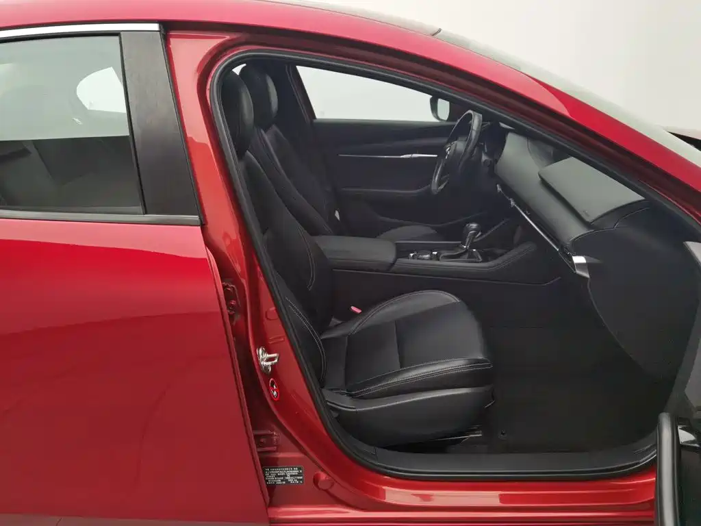 Mazda 3 Axela — миниатюра 23