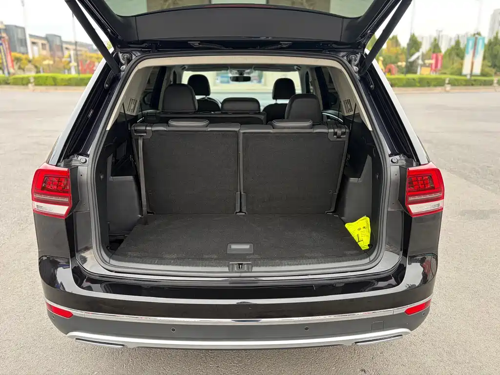 Volkswagen Teramont — миниатюра 13