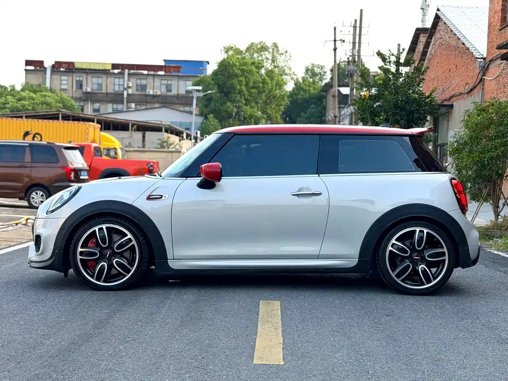 MINI Mini JCW — миниатюра 7
