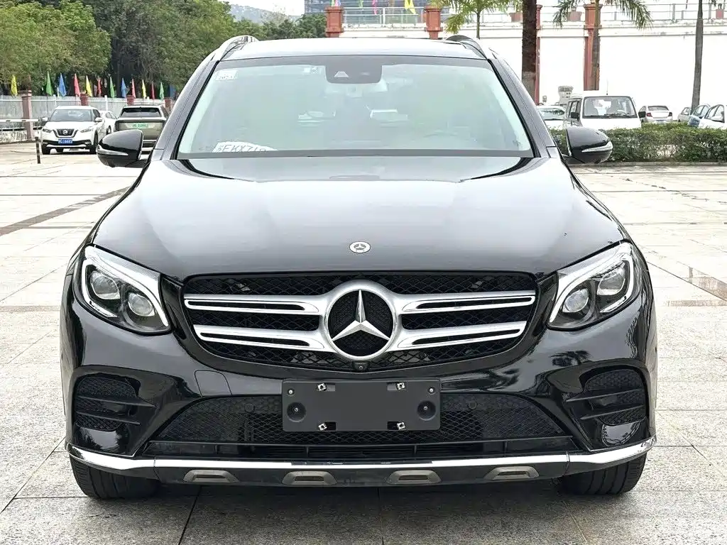 Mercedes-Benz GLC 2017 GLC 300 4MATIC