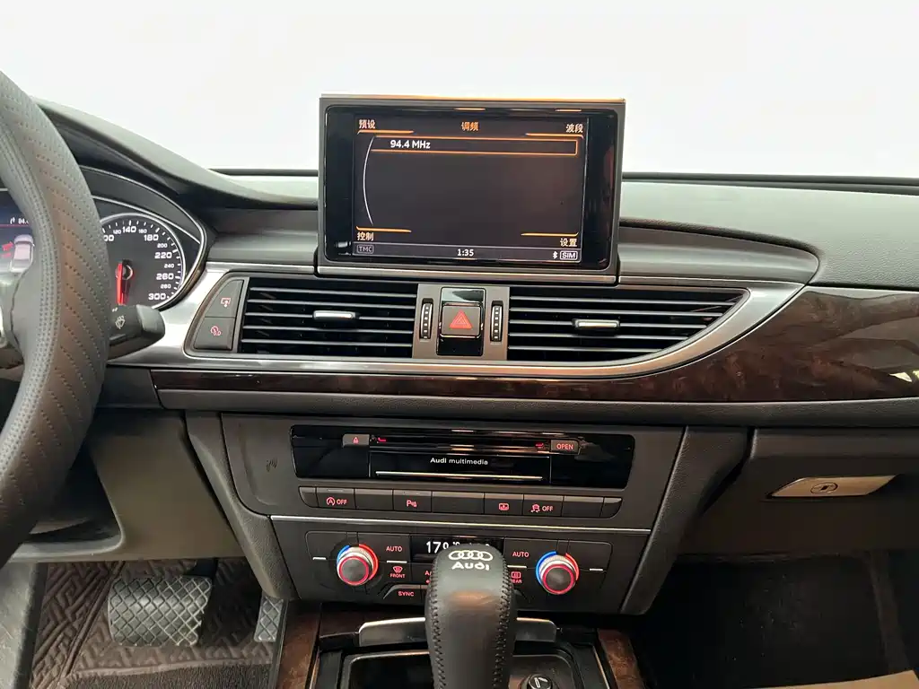 Audi A6L — миниатюра 5