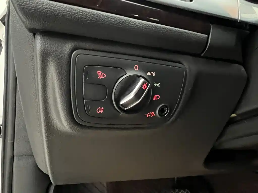 Audi A6L — миниатюра 16