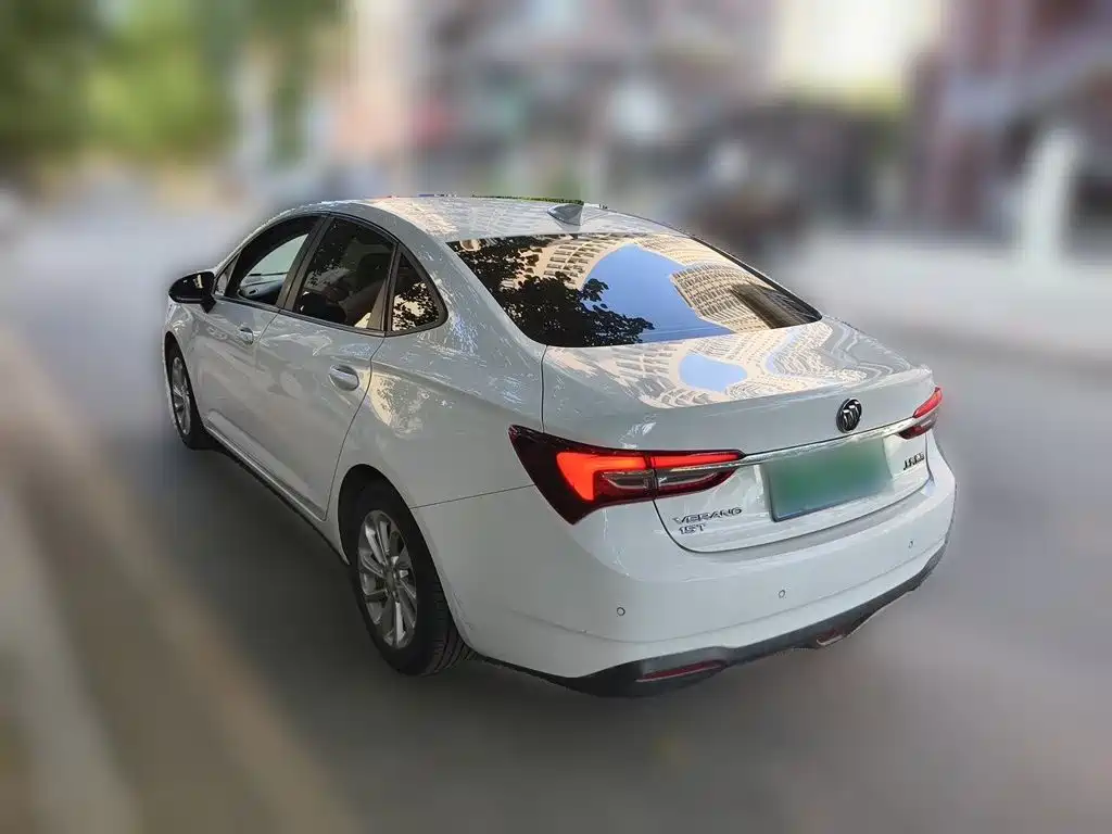 Buick Verano — миниатюра 4