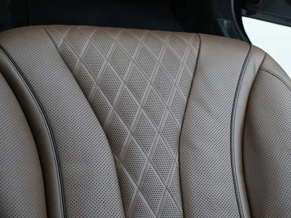 Mercedes-Benz S-Class — миниатюра 21