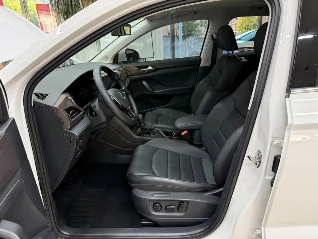 Volkswagen Tharu — миниатюра 14