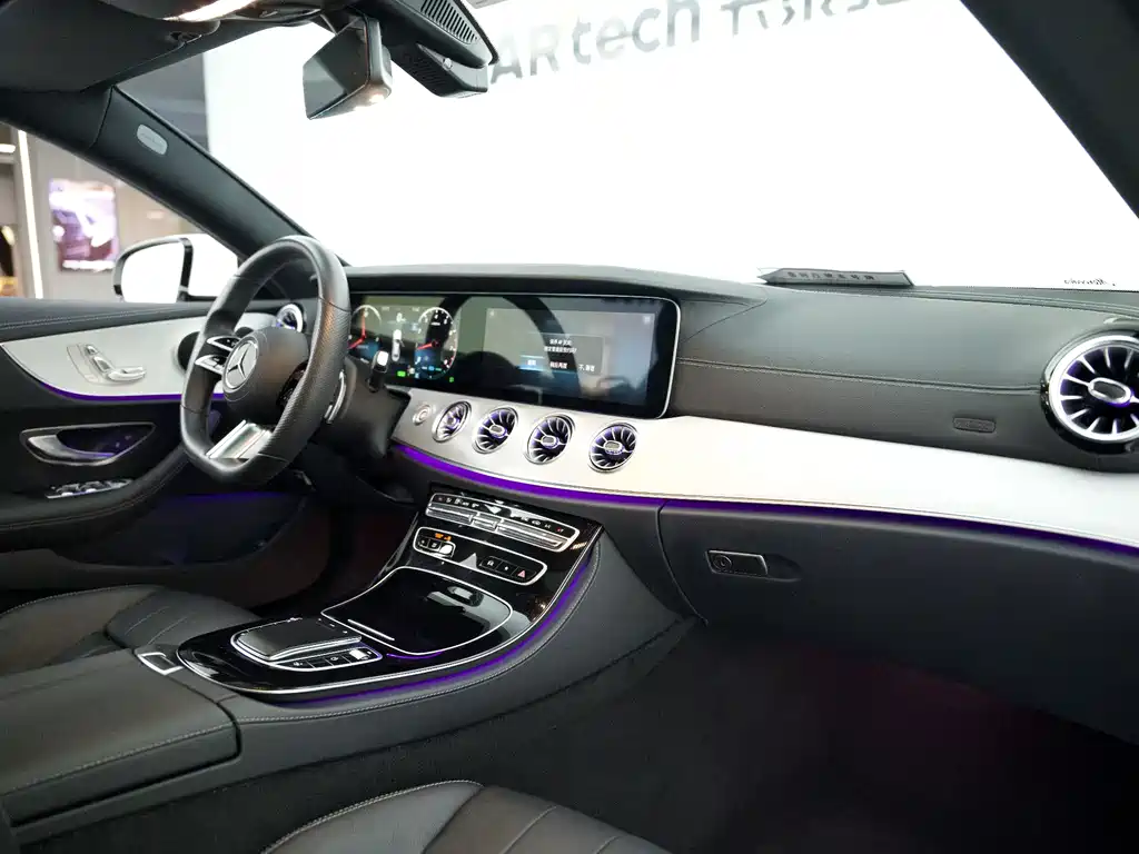 Mercedes-Benz E-Class (Import) — миниатюра 4