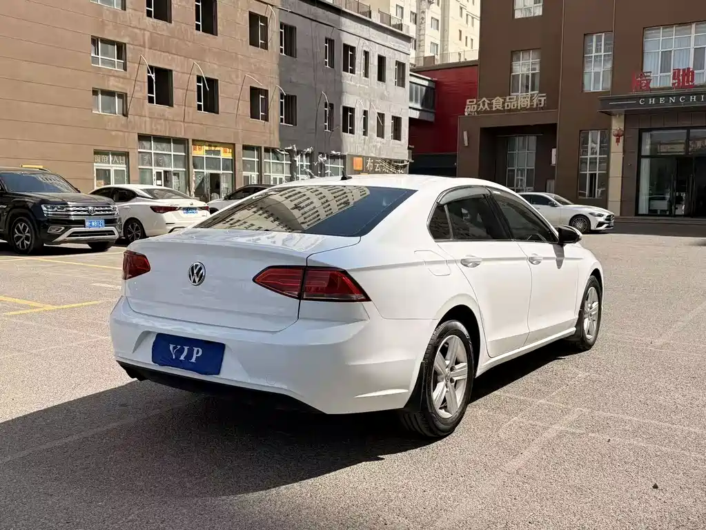 Volkswagen Lamando — миниатюра 6