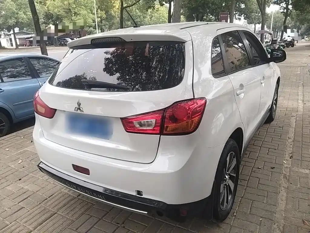 Mitsubishi ASX — миниатюра 7