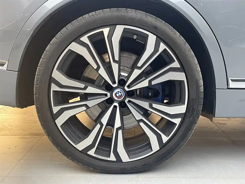 BMW X7 M60i — миниатюра 18