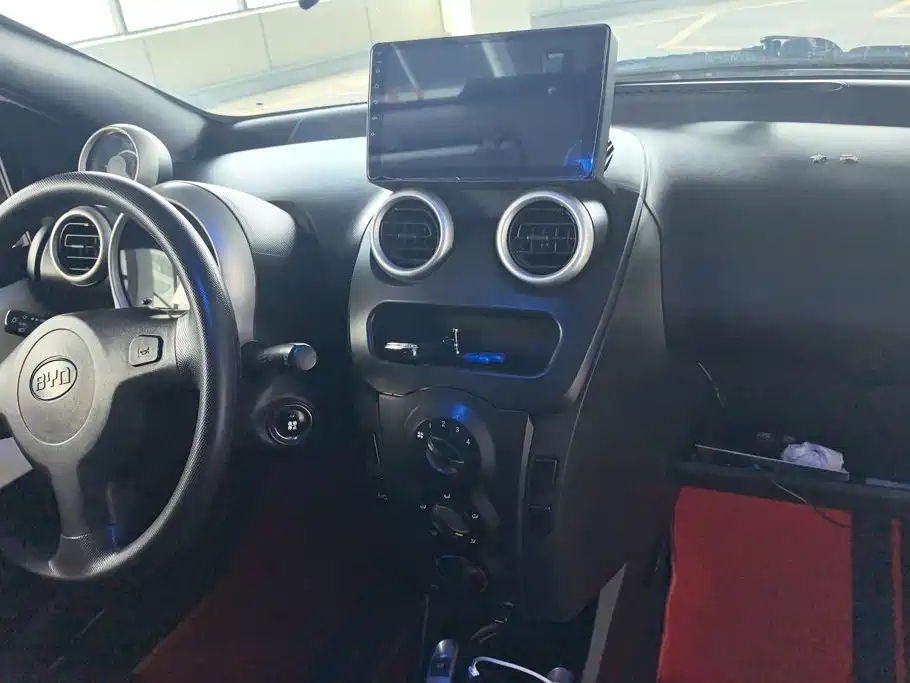 BYD F0 — миниатюра 13