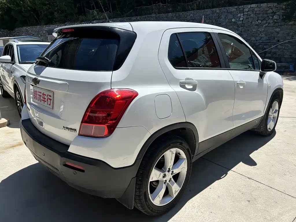 Chevrolet Trax — миниатюра 7