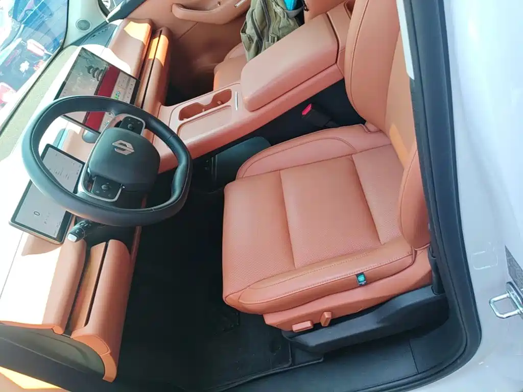 Leapmotor Leapmotor C16 — миниатюра 15