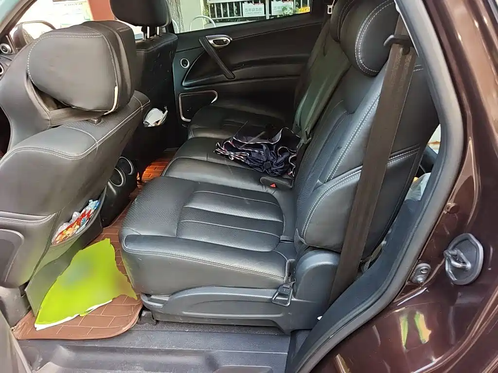 Luxgen Big 7 SUV — миниатюра 18