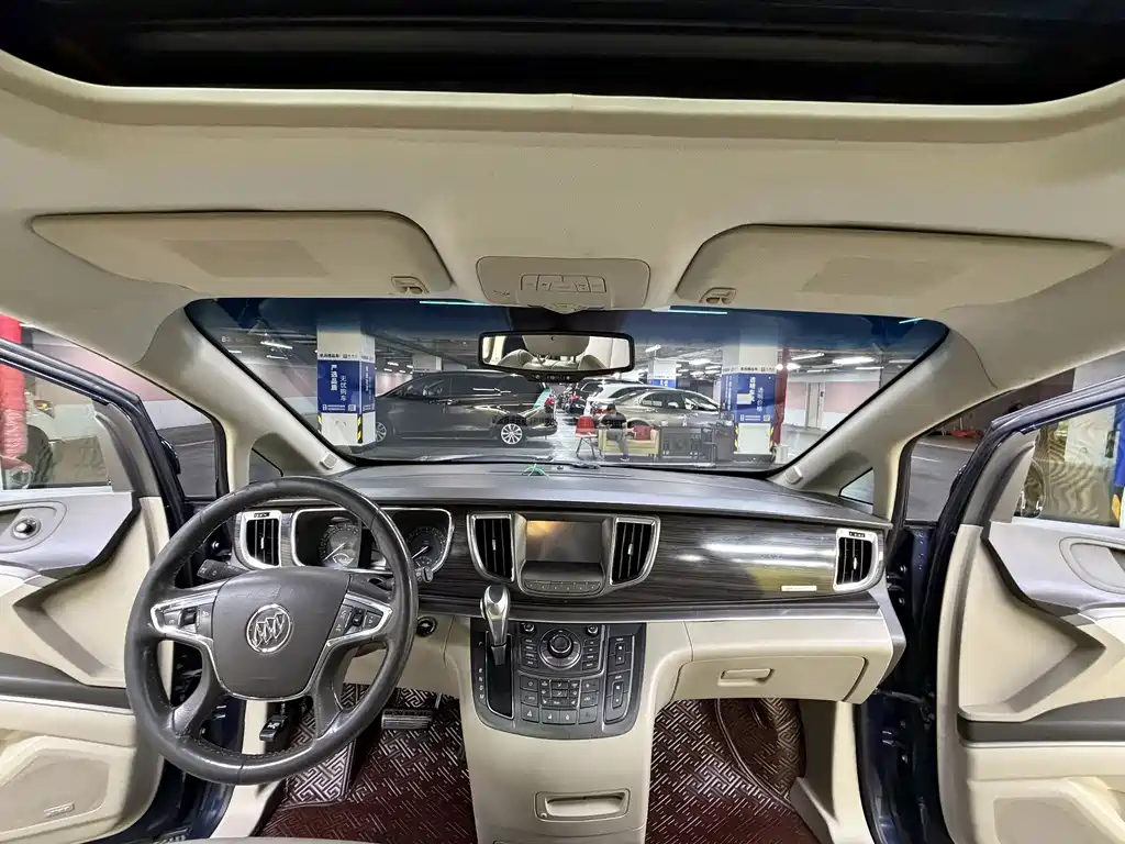 Buick GL8 — миниатюра 23