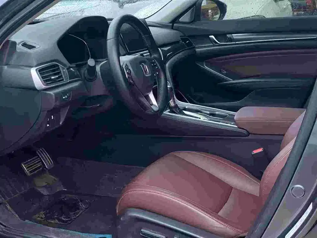 Honda Accord 2022 260TURBO Luxury