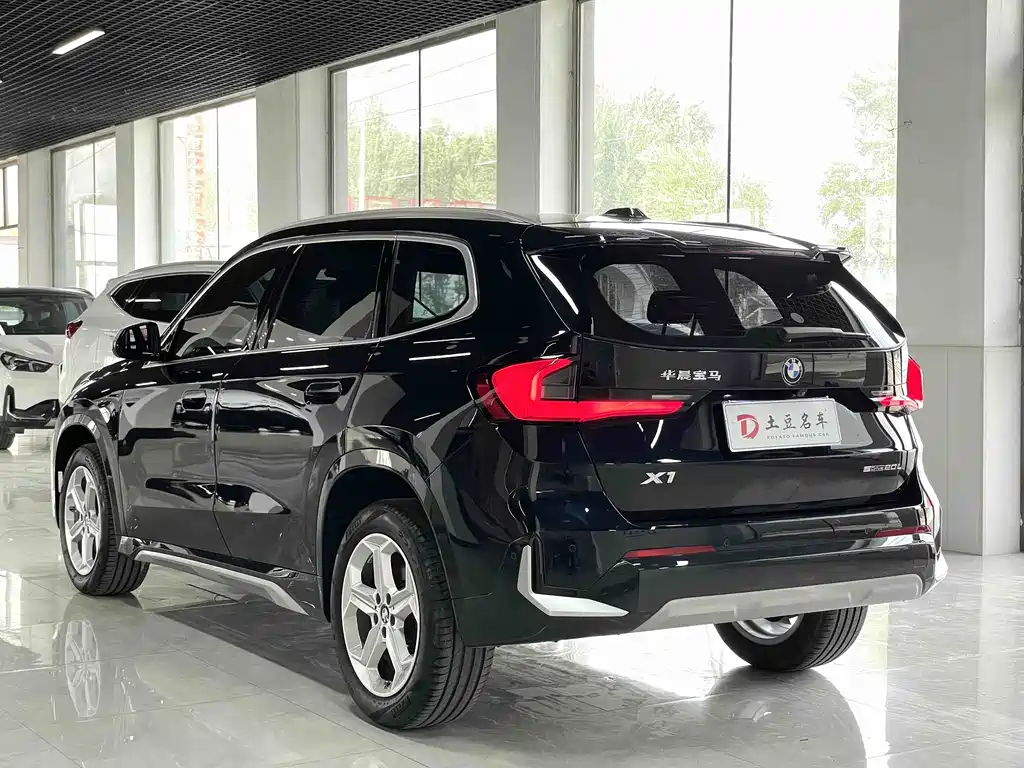 BMW X1 2023 sDrive20Li X