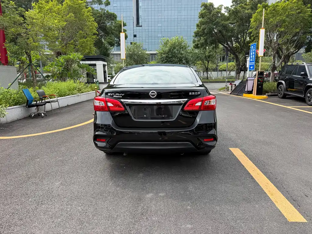 Nissan Sylphy — миниатюра 6
