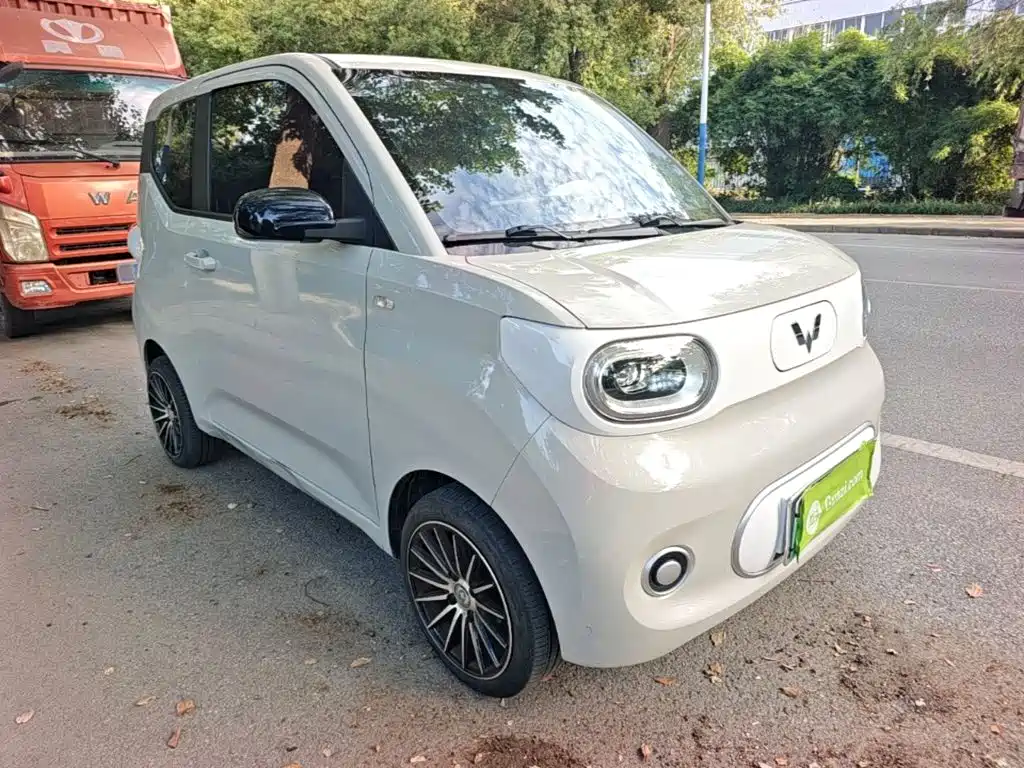 Wuling MINIEV — миниатюра 4