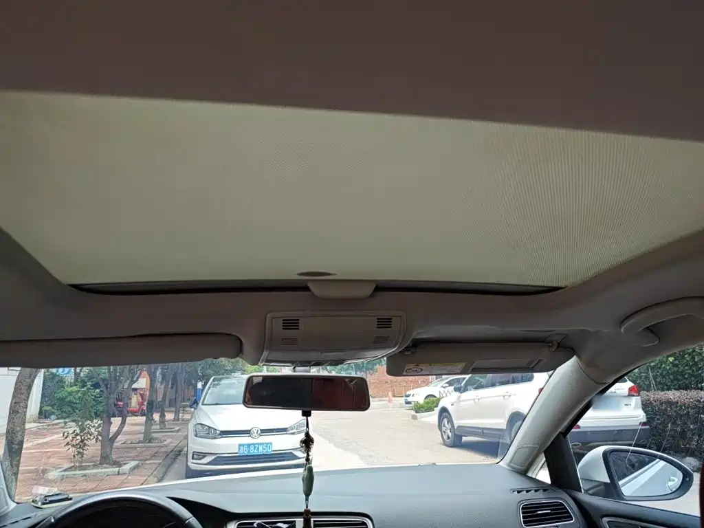 Volkswagen Golf — миниатюра 9