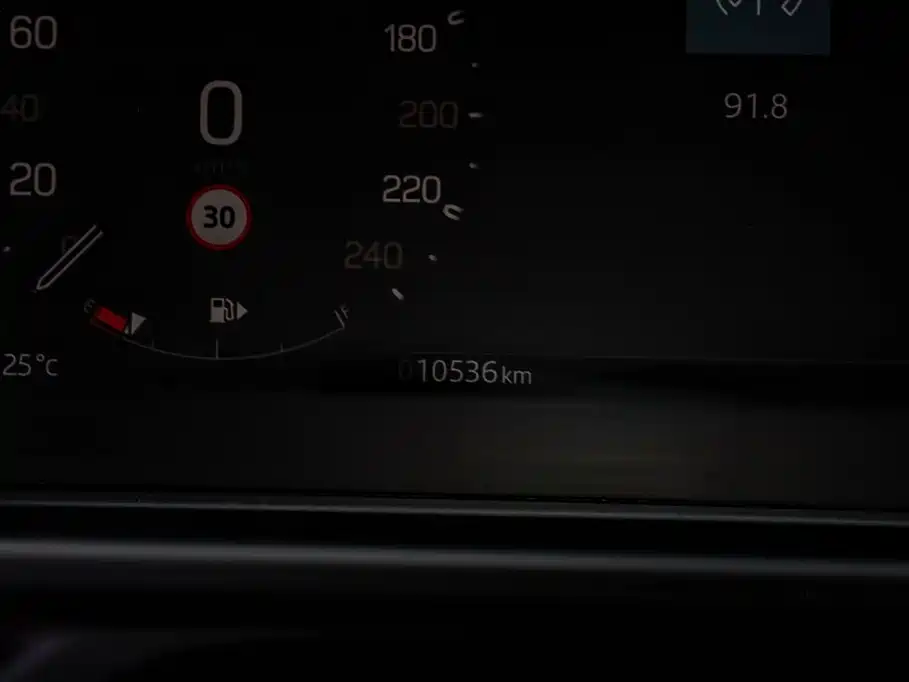 Land Rover Defender — миниатюра 14