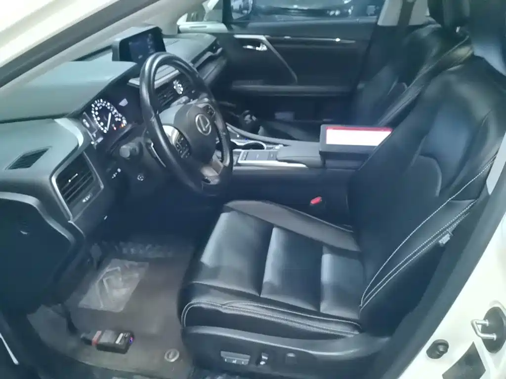 Lexus RX — миниатюра 15