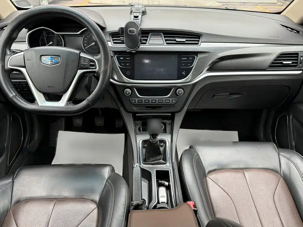 Geely Emgrand — миниатюра 9