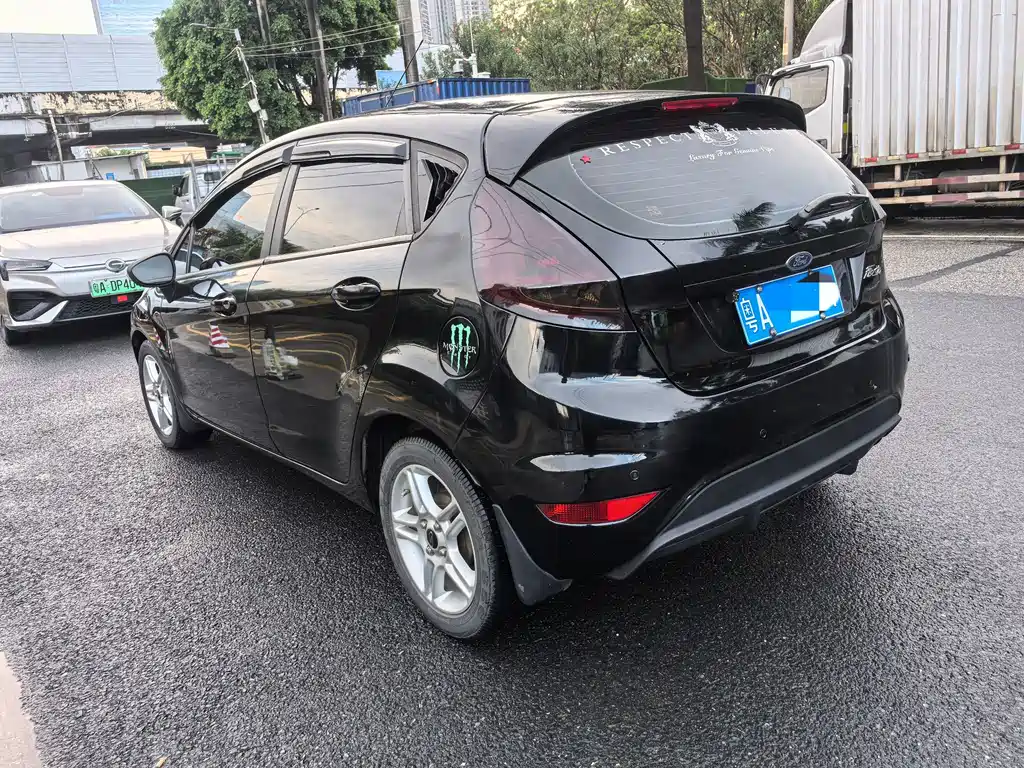 Ford Fiesta — миниатюра 5