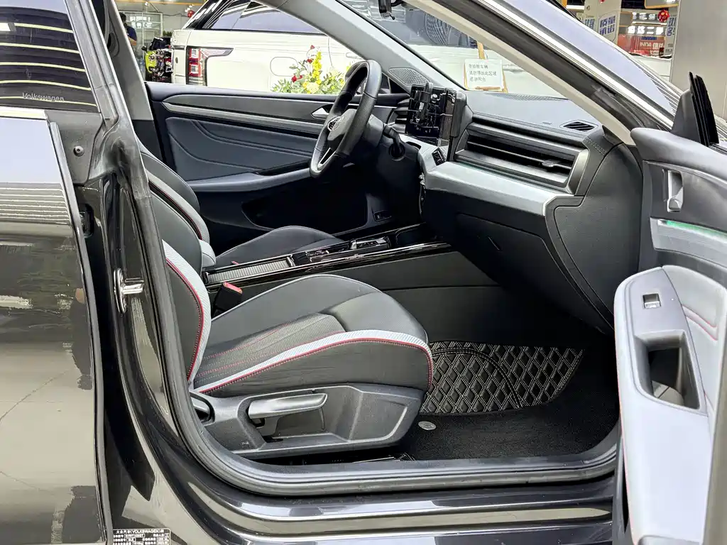 Volkswagen Lamando — миниатюра 16
