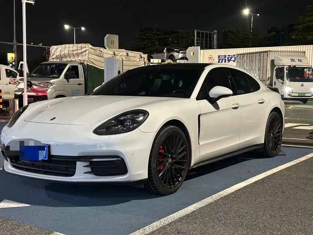Porsche Panamera — миниатюра 2