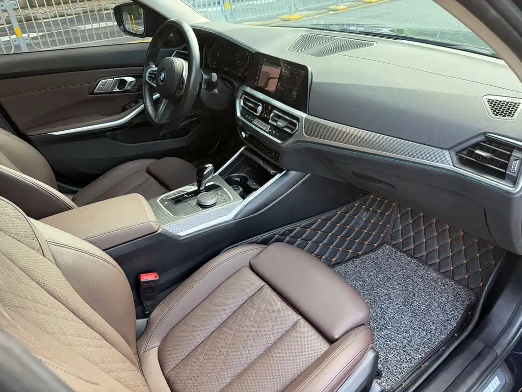 BMW 3 Series — миниатюра 12