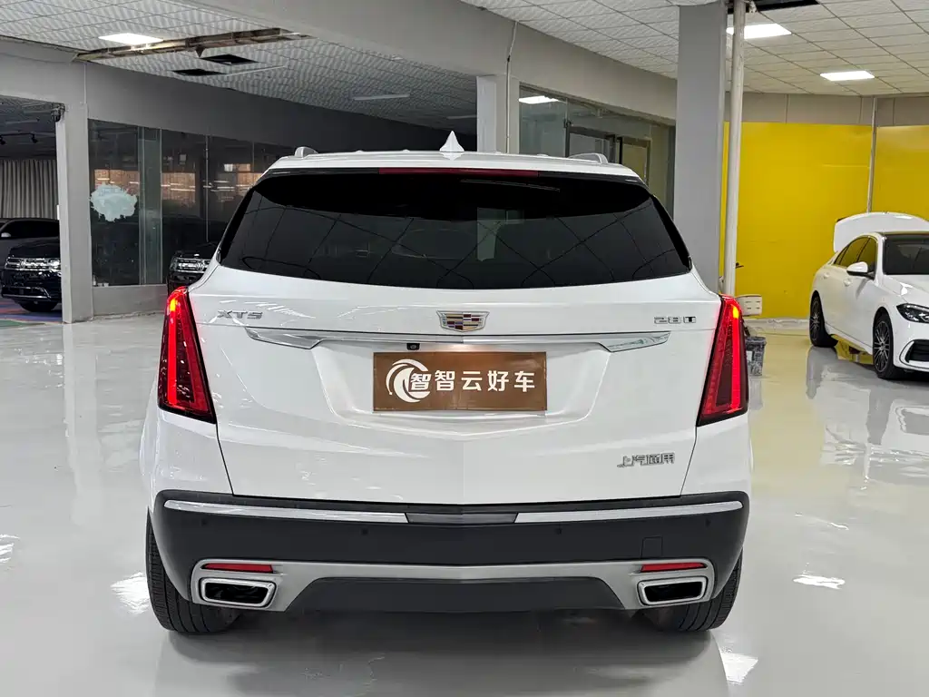 Cadillac XT5 — миниатюра 8
