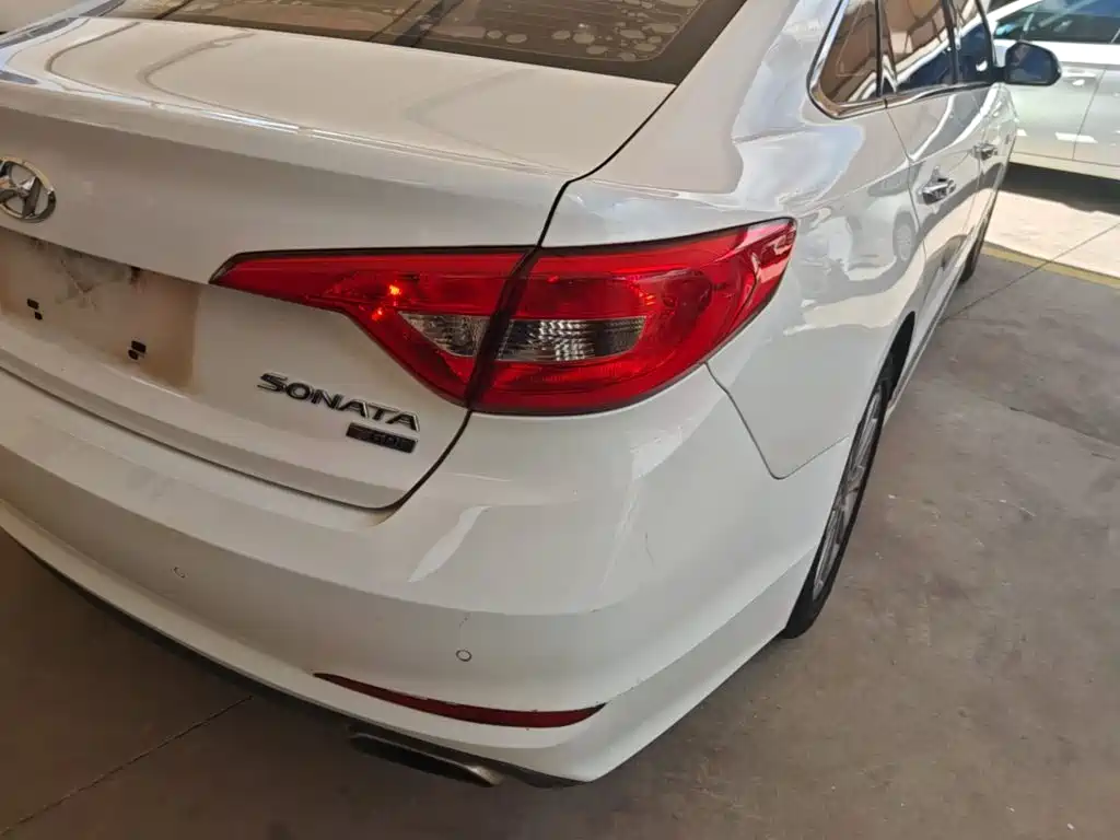 Hyundai Sonata — миниатюра 8