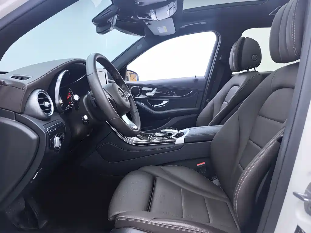 Mercedes-Benz GLC 2019 GLC 260 L 4MATIC Luxury