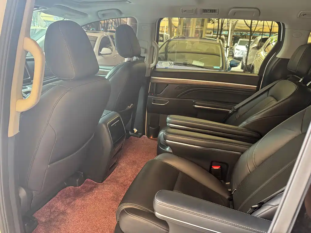 GAC Motor Trumpchi M8 — миниатюра 6