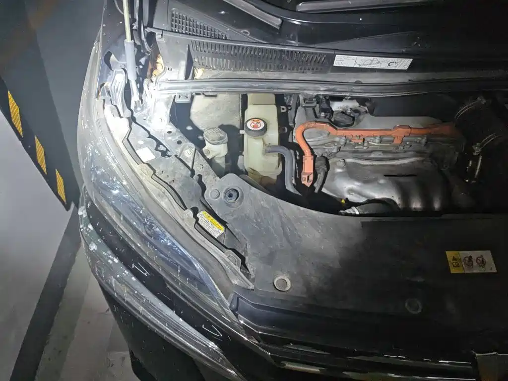 Toyota Vellfire — миниатюра 21