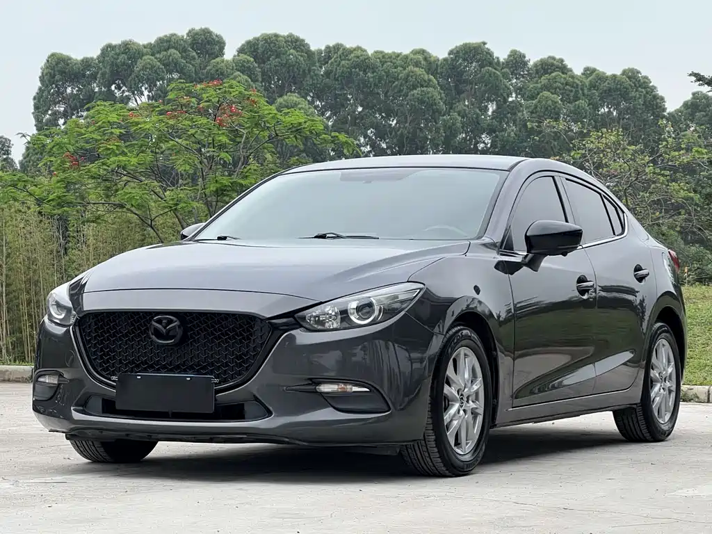 Купить Mazda 3 Axela
