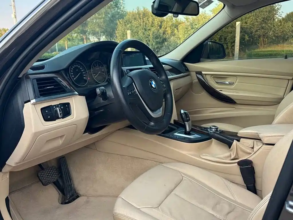 BMW 3 Series — миниатюра 8