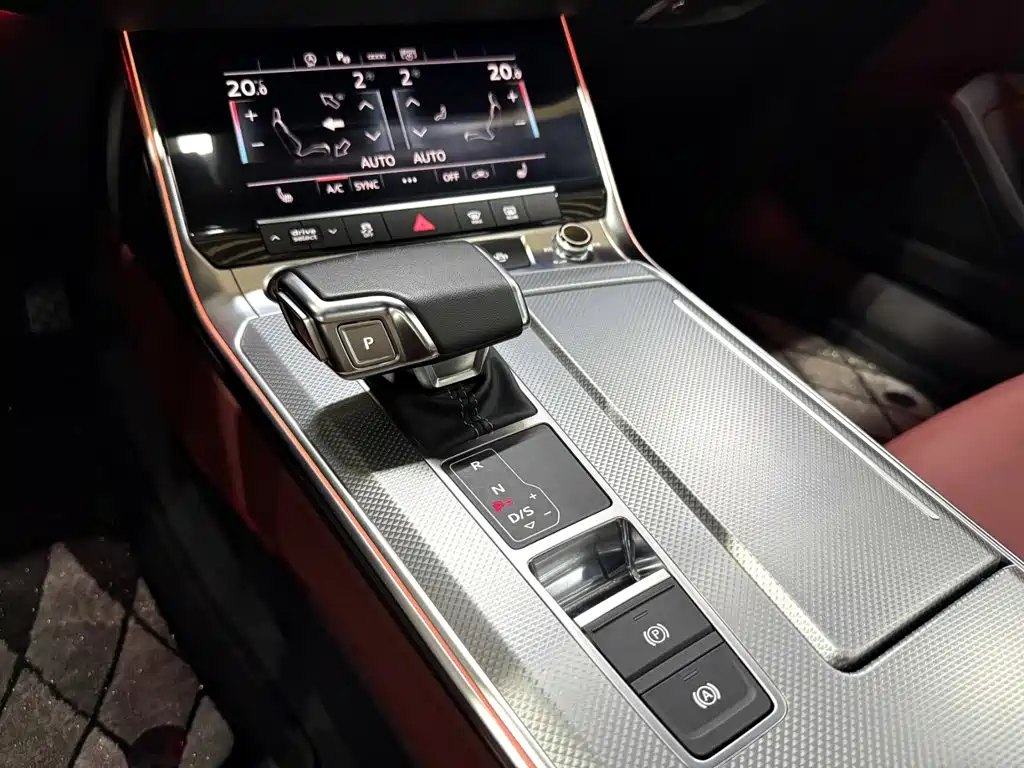 Audi A7L — миниатюра 16