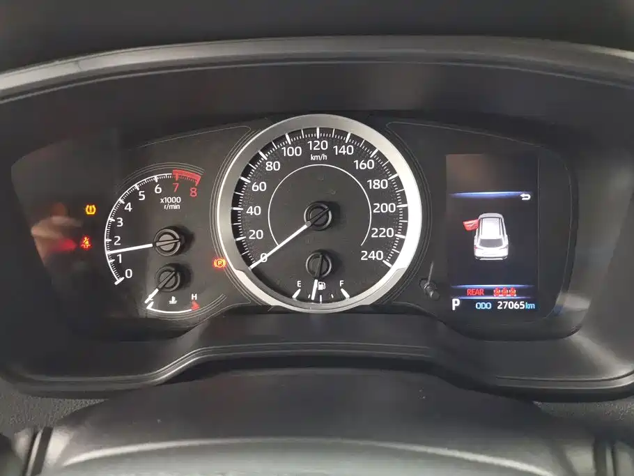 Toyota Corolla Cross — миниатюра 14