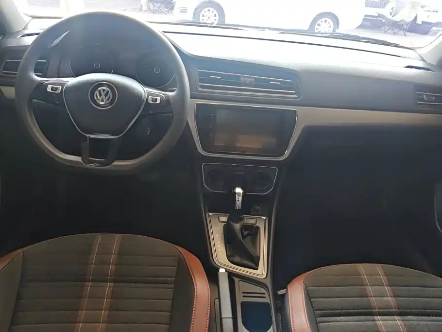 Volkswagen Lavida — миниатюра 12