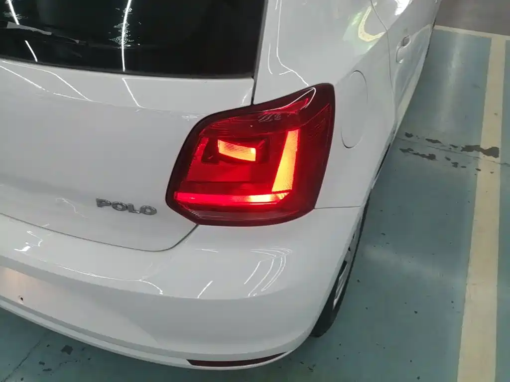 Volkswagen Polo — миниатюра 8