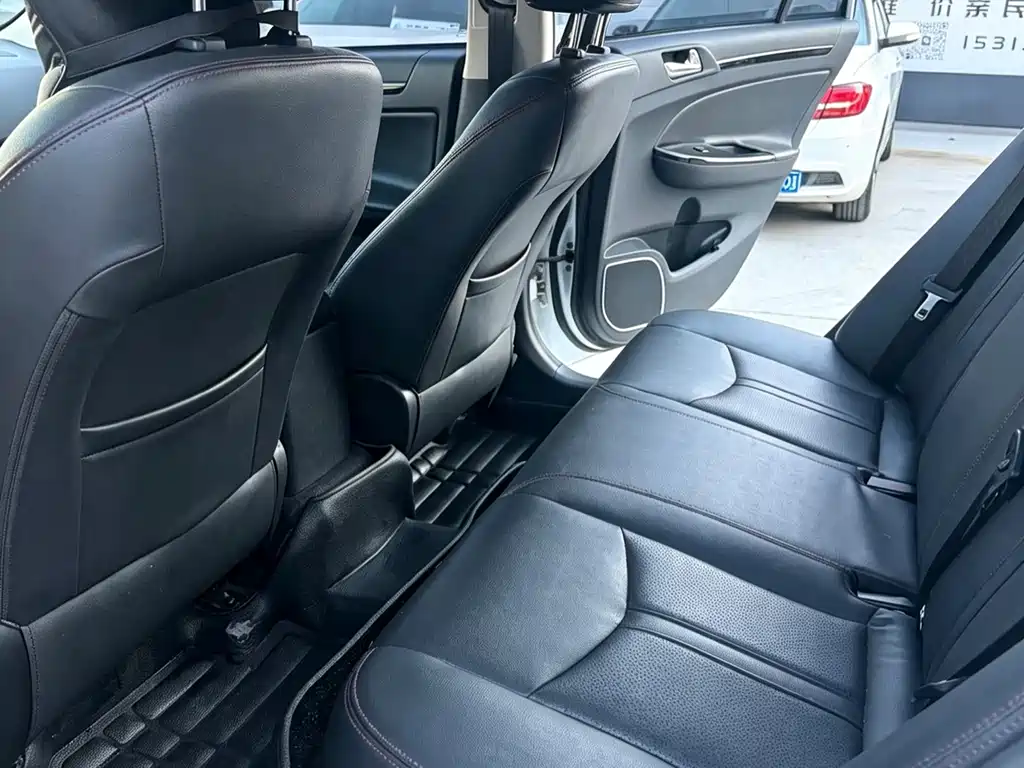 BYD e5 — миниатюра 9