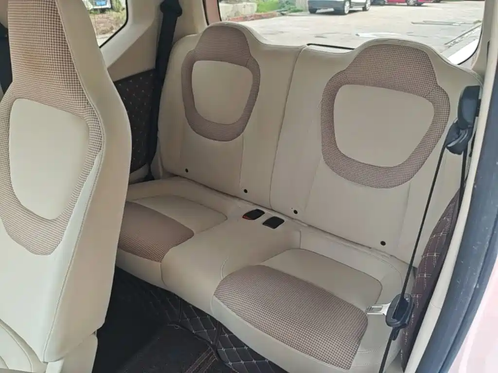 Wuling MINIEV — миниатюра 17